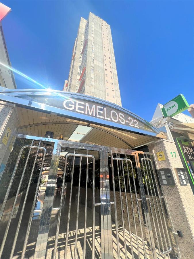 Gemelos 22-2-24 Benidorm Dış mekan fotoğraf